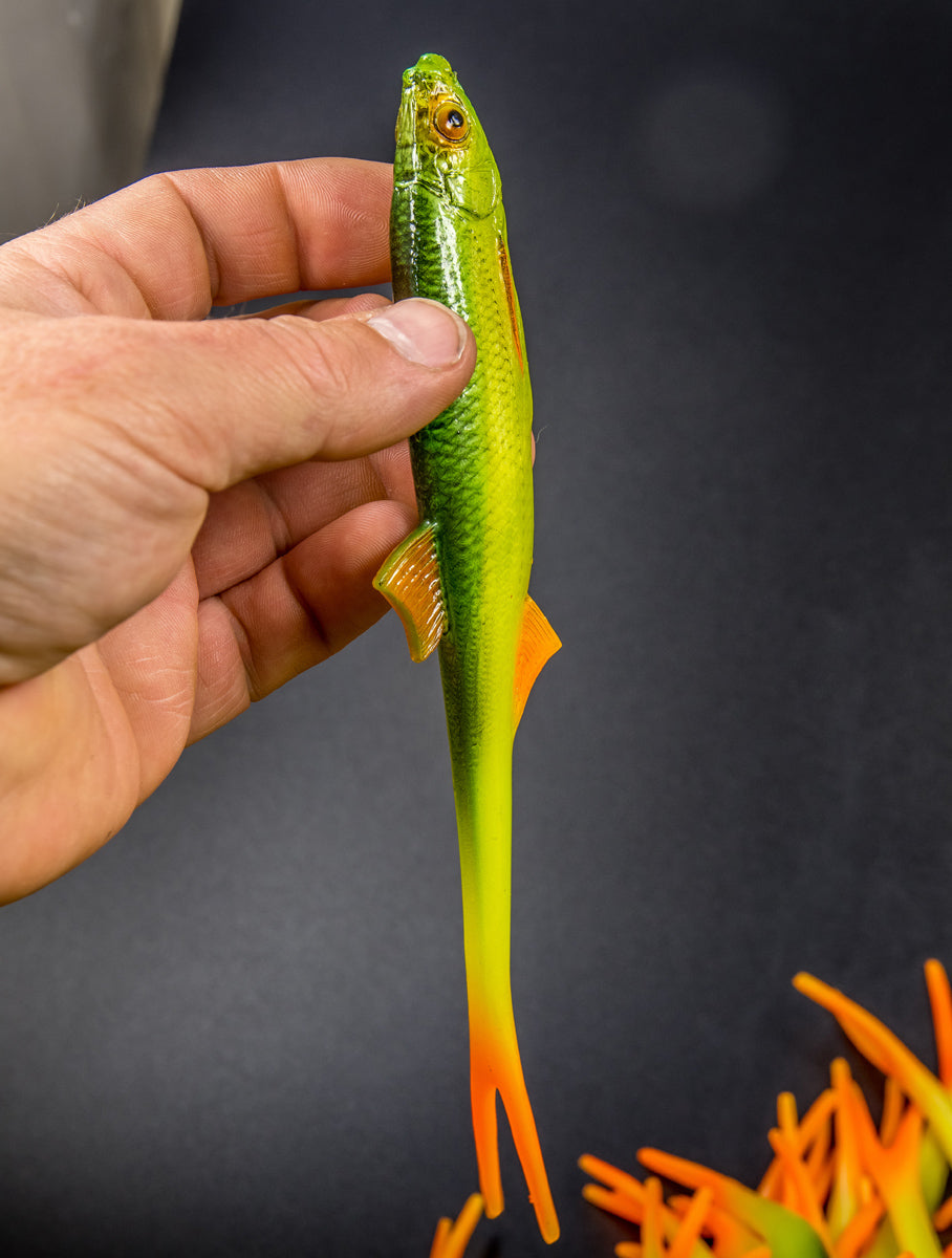 ANGRY LURES Bleak V-Tail cm. 20 GYO